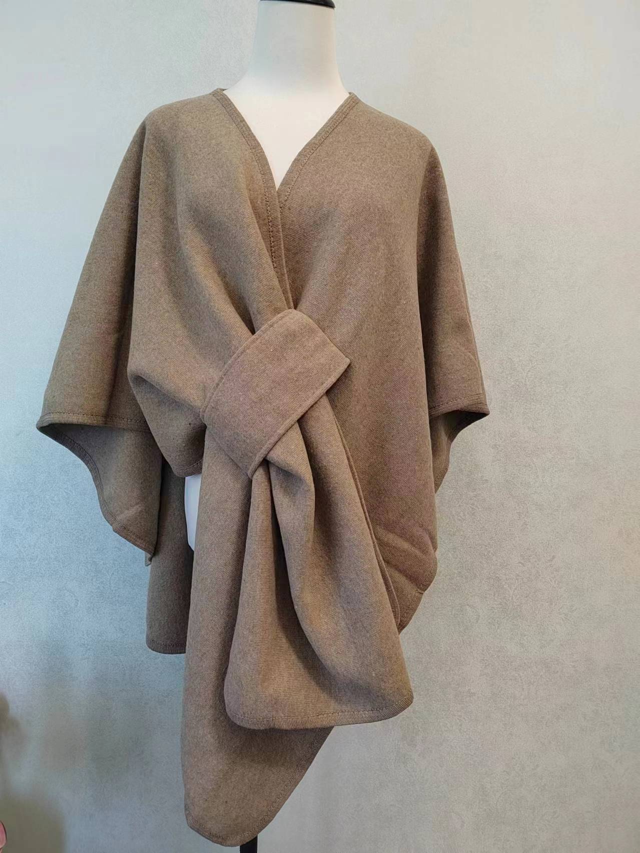 Danis Fur Collar Cape And Shawl